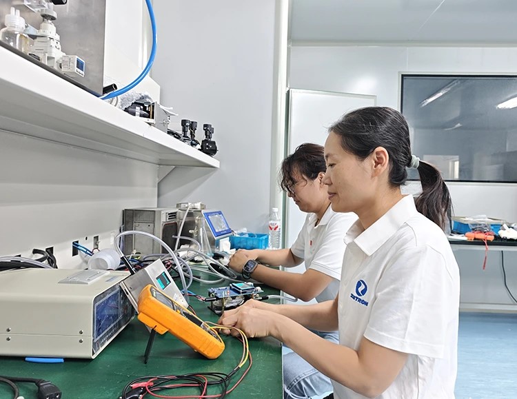 ผู้พิทักษ์ข้ามภูเขาและทะเล | ระบบตรวจสอบคุณภาพอากาศ Zetron MS800A ทำงานได้อย่างน่าเชื่อถือในโครงการซาอุดีอาระเบีย